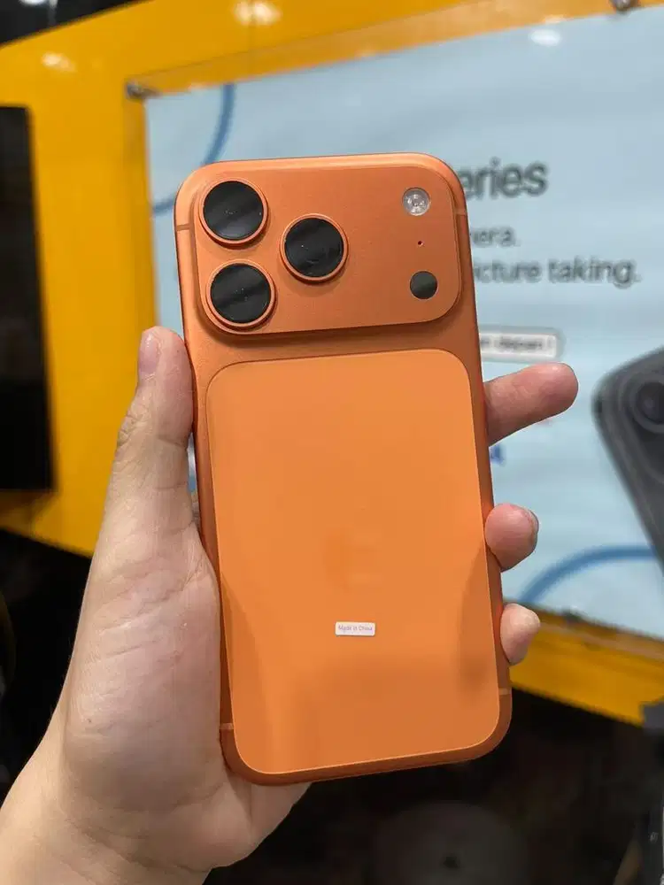 Iphone 17 pro 256 orange, aktif 1 bulan