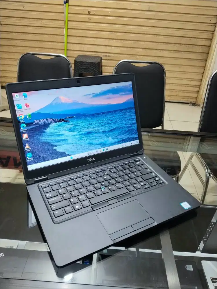 DELL Latitude 5491 i7 8550H RAM 16GB SSD 256GB Layar 14 HD