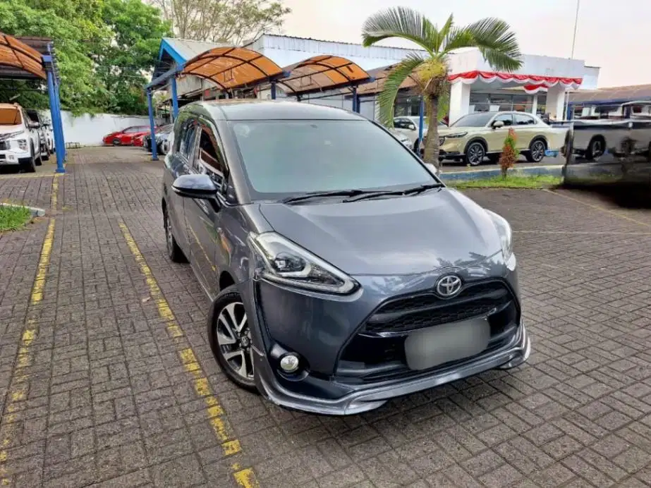 [OLXmobbi] PAJAK PANJNAG - TOYOTA SIENTA 1.5 Q MATIC 2016