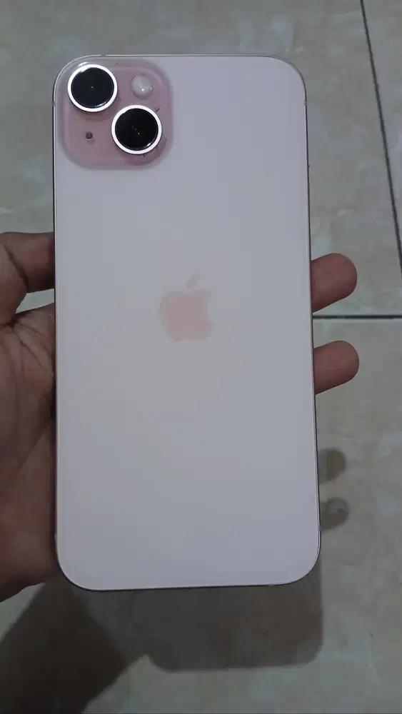 iPhone 15 plus 128gb, pemakaian pribadi.