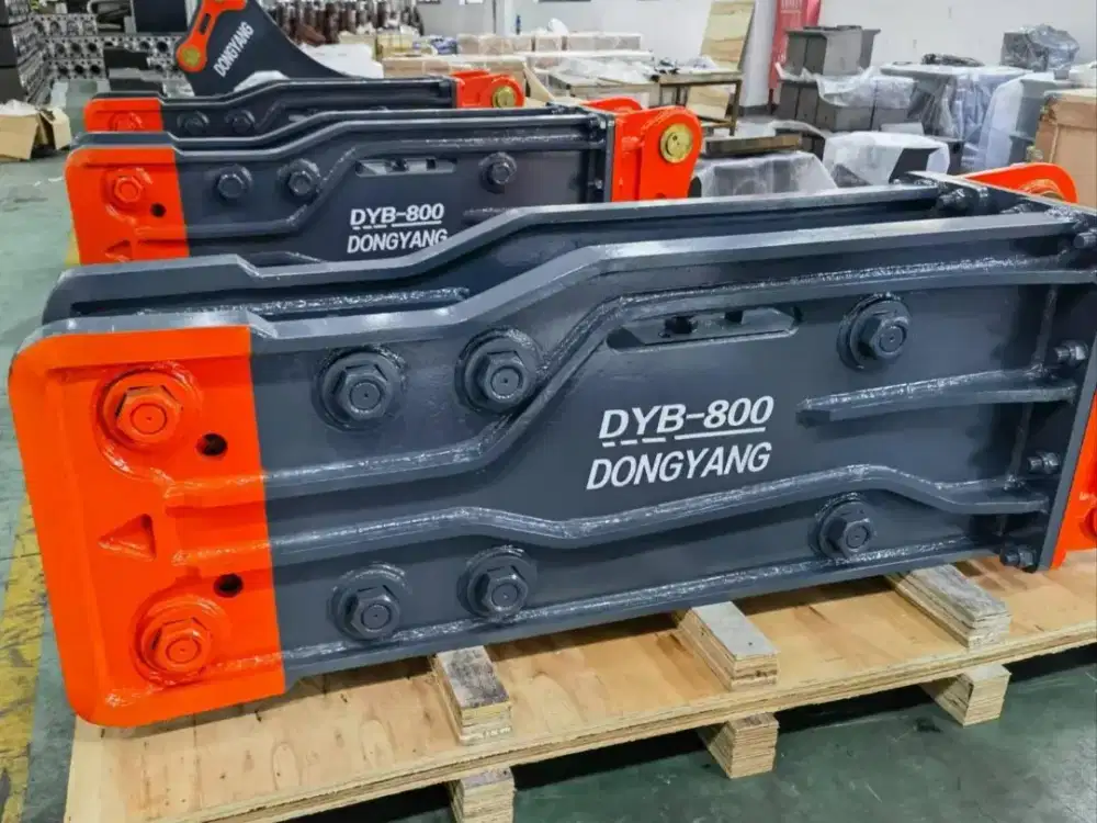 Hydraulic Breaker DYB 800 Non Accumulator 20Ton Type Lurus SB81 DYB800