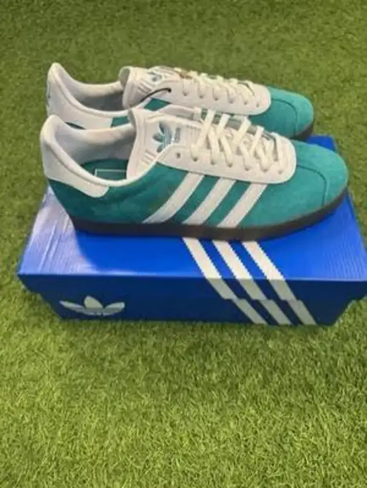 Adidas x Liverpoil