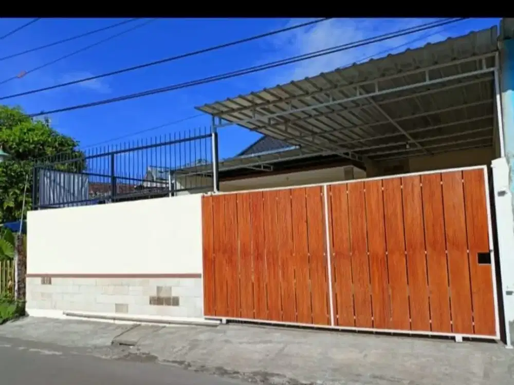 Dijual Rumah minimalis siap huni di Jl Manunggal Kadipiro Banjarsari