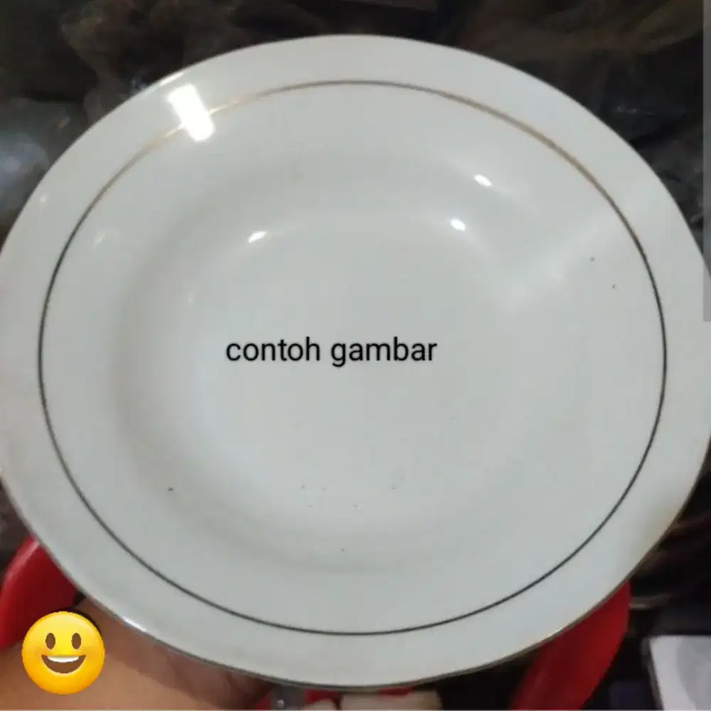 Jual rugi. Dapat setengah lusin piring makan SANGO keramik bekas bagus