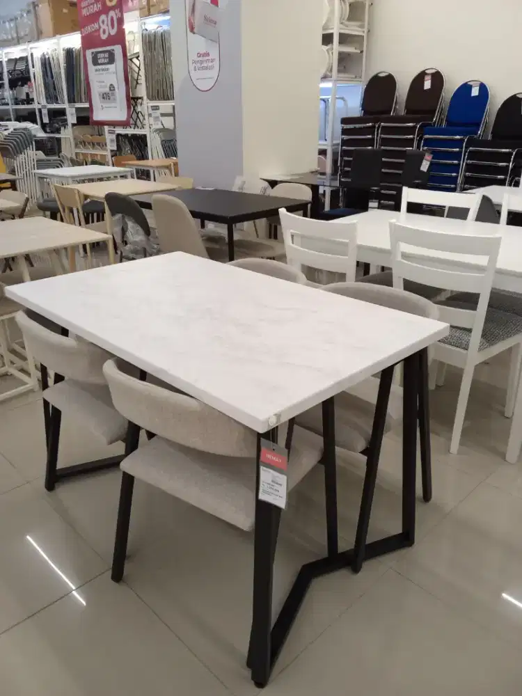 Kredit meja makan minimalis