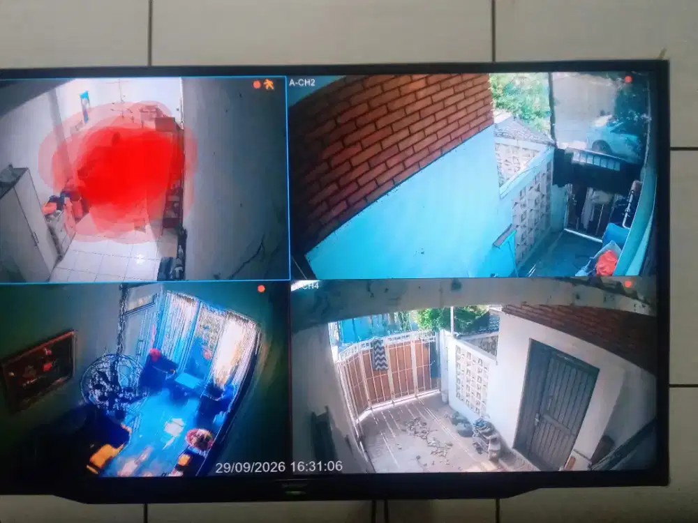 Televisi Sharp kondisi second.