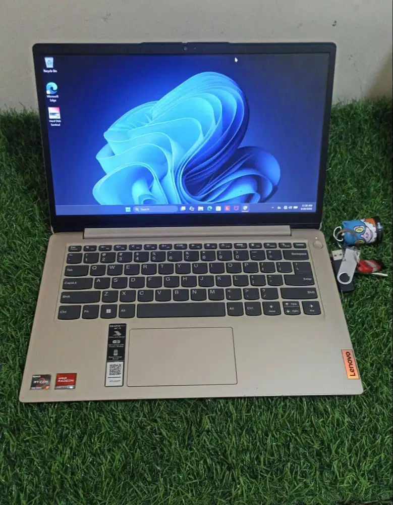 lapotp cocok buat anak kuliahan lenovo ideapad slim 1 proc amd ryzen 3