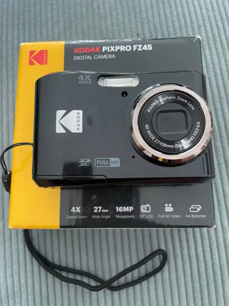 Kamera kodak pixpro fz45 full set garansi like new baru sebulan beli