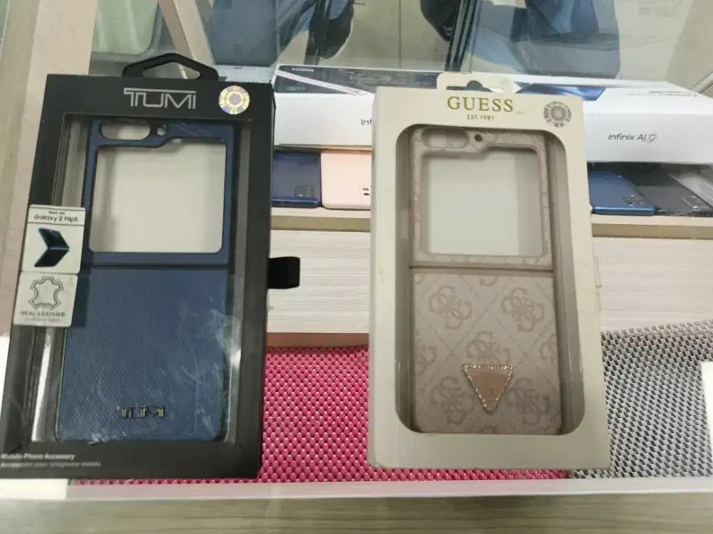 CASING SAMSUNG ZFLIP 5 ORI TUMI & GUESS