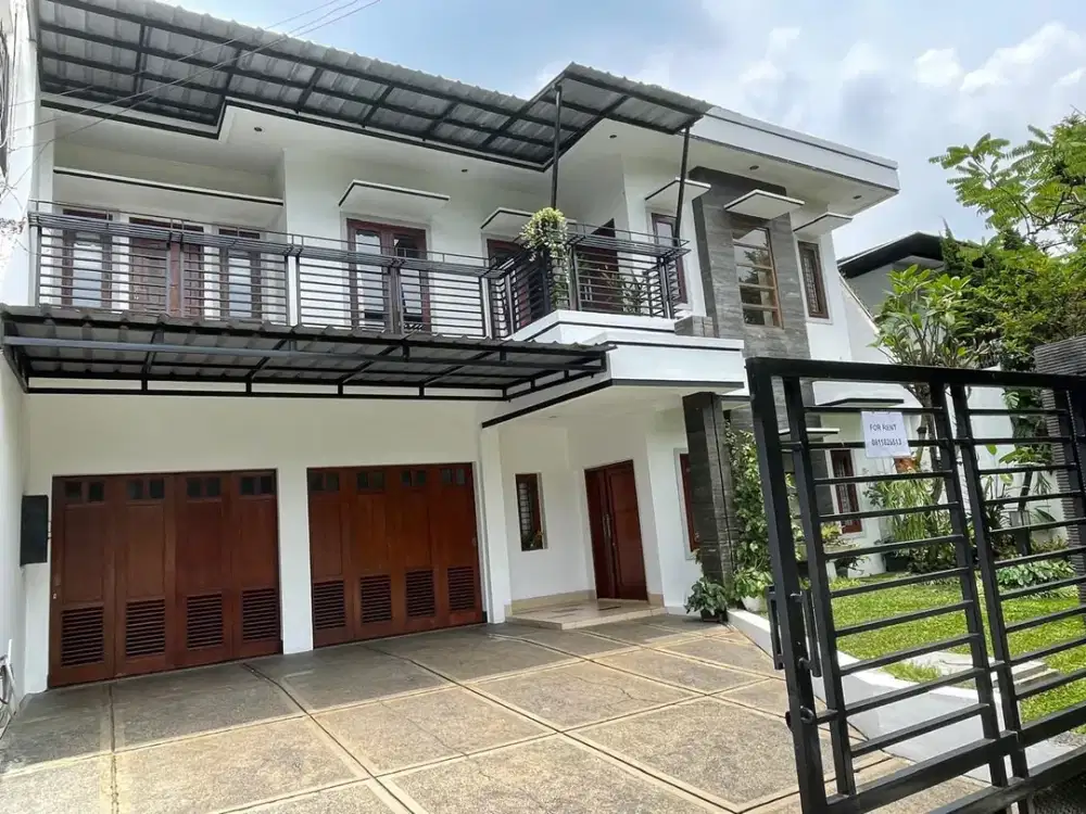 Rumah Kencana Permai Pondok Indah Cantik Dan Ada Pool