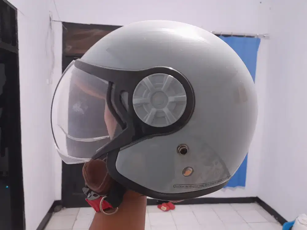 Helm wanita / pria size L