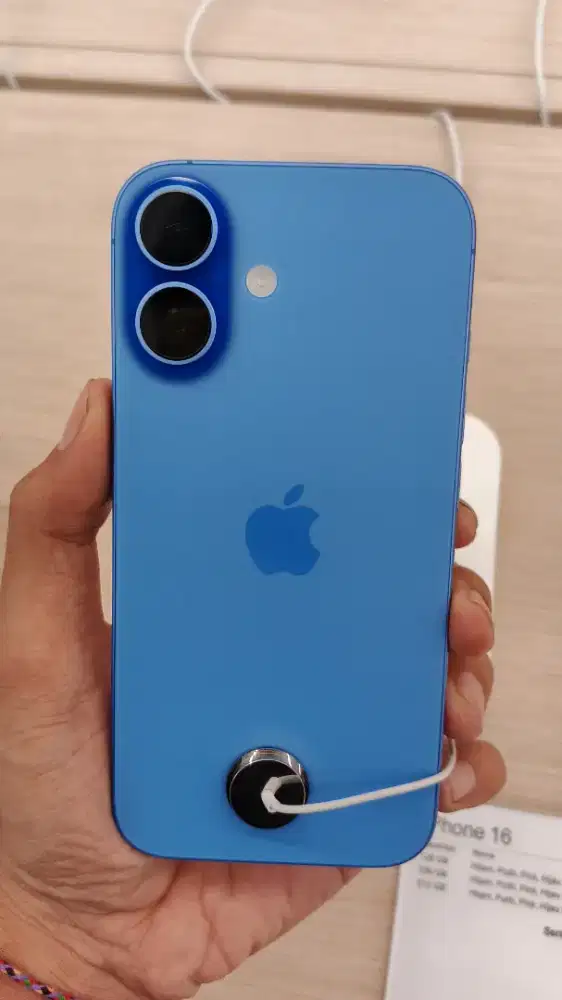 Credit iPhone 16 basic