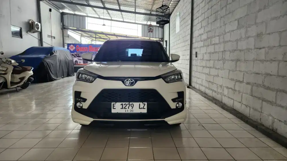 TOYOTA RAIZE GR AT 2022