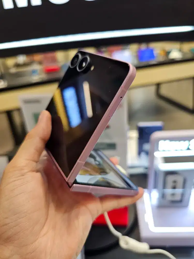 Samsung Z Flip 8 256 Bisa Kredit Mudah Cepat