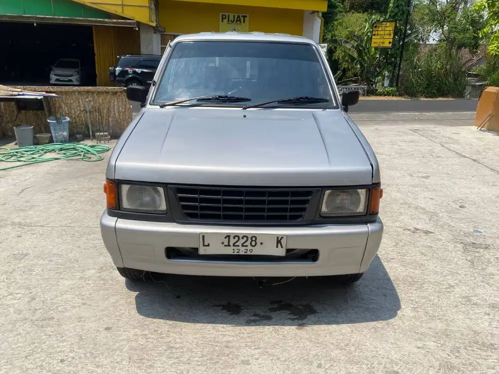 Isuzu Panther Grand Royal 1997 Widodo bisa tukar tambah sekoto badas