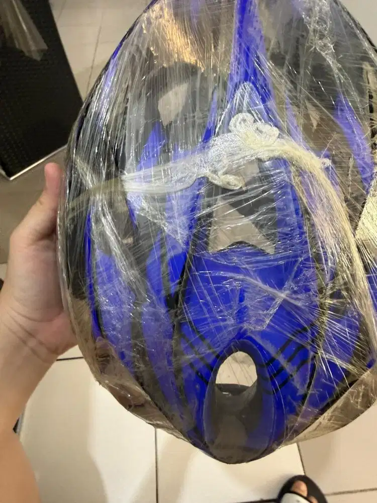 Helm sepeda pacific