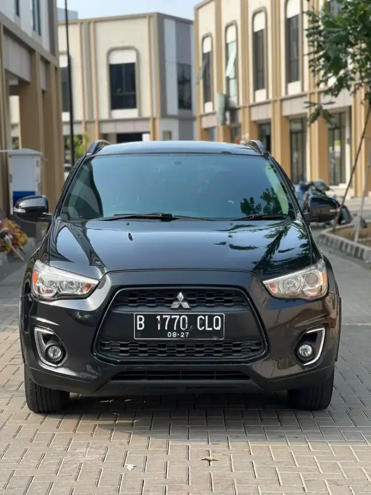 MITSUBISHI OUTLANDER 2.0 PX AT 2014 HITAM