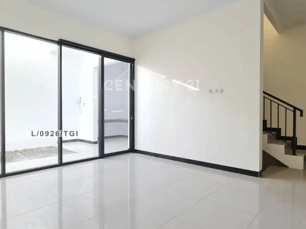 Rumah 2 Lantai Nyaman Strategis Di TKI 5 Sherwood Bandung