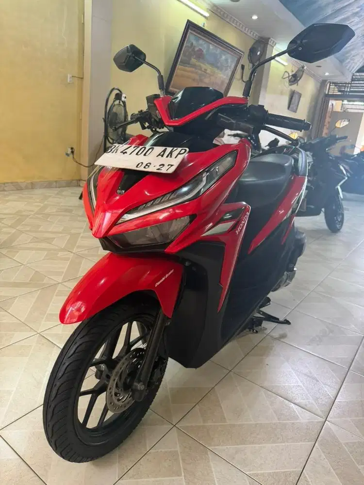 NEW VARIO 125 CBS 2022 Cantik Sekali-Odomtr 12.000 KM-plaza motor