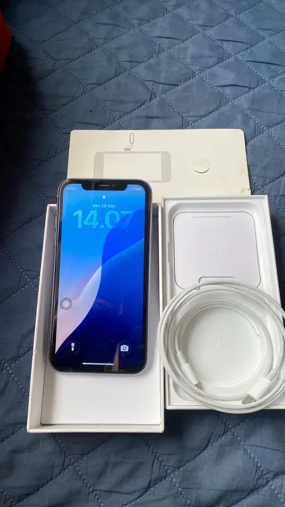 Iphone 11 128 inter