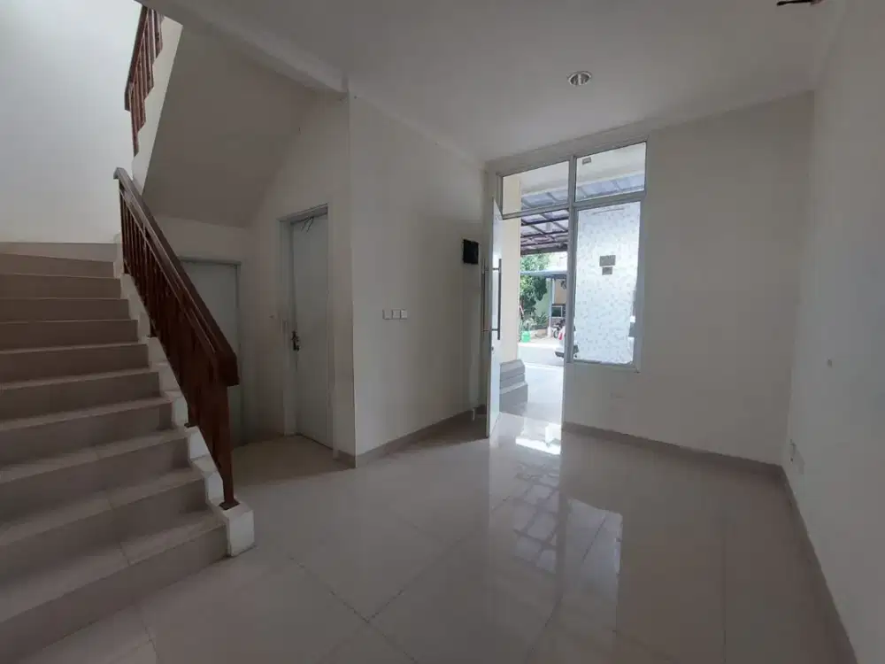 Turun Harga! Dijual Rumah Lebar 6 Siap Huni Cluster Laseine, Jakarta Garden City, Jakarta Timur, 030