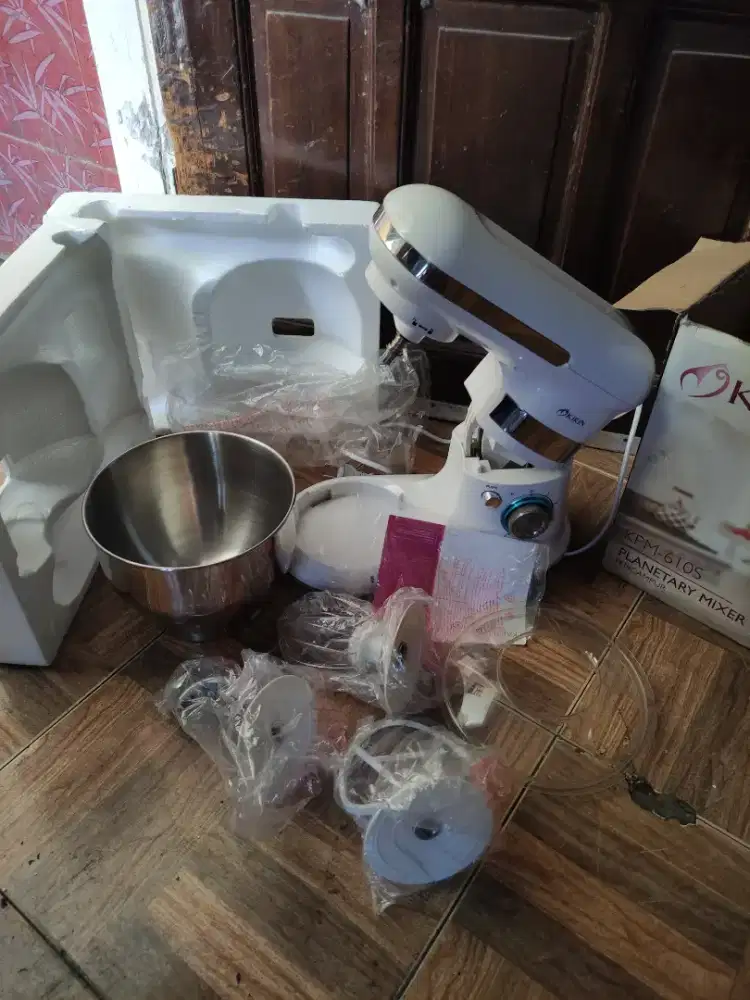 Mixer kue stand KIRIN KPM-610S istimewah
