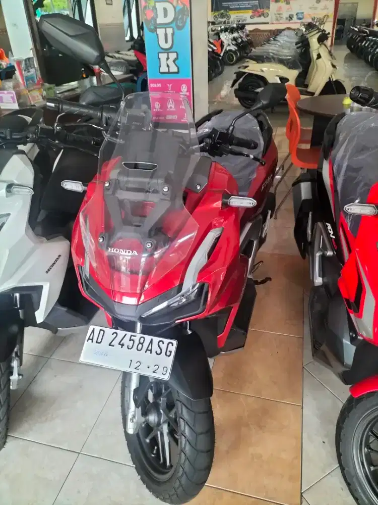 Honda ADV 160 2024