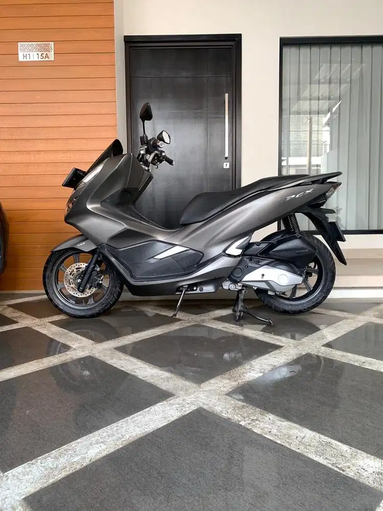 HONDA PCX 150 2019 PAJAK ON, PLAT DKI, SRT LGKP, REMOTE 2, MESIN ENAK