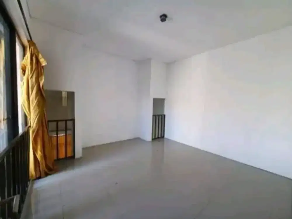 Rumah Royal Residence Cluster Windsor Hadap Selatan