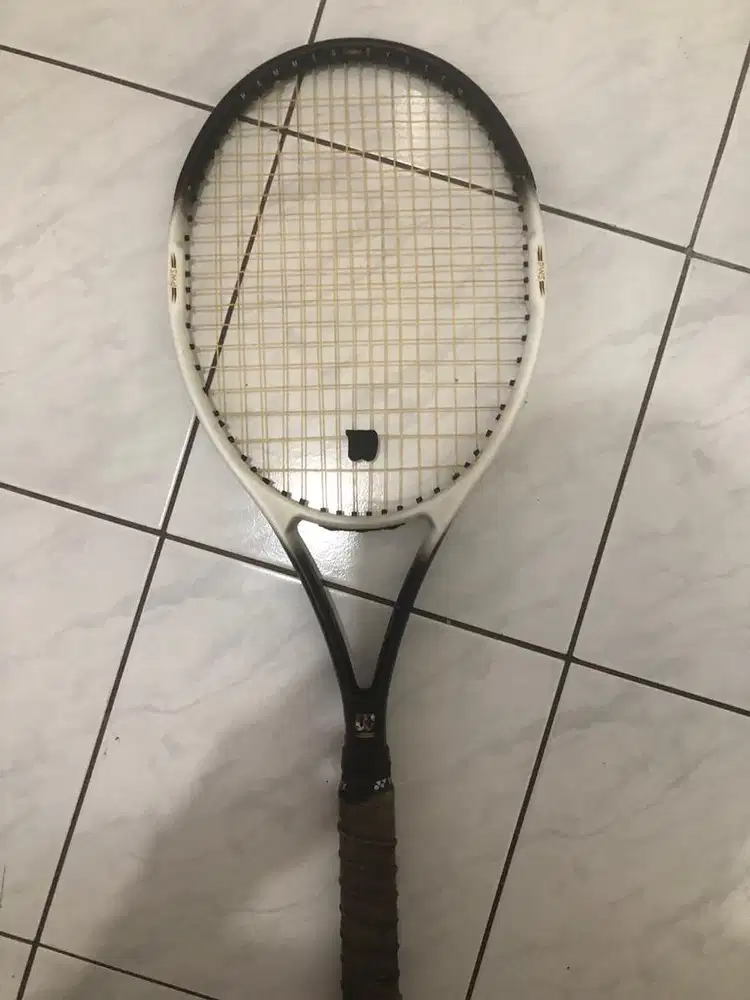 Raket Tenis Wilson Hammer 6.2