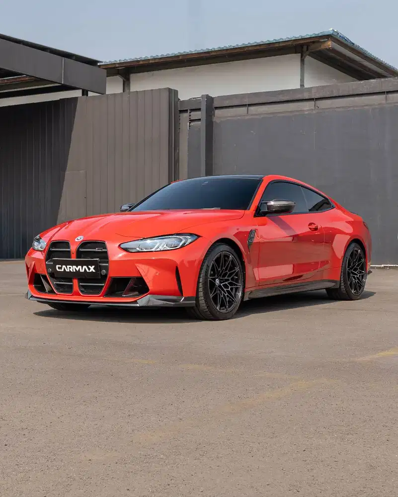 BMW M4 Coupe 2022/2023/KM Antik/BMW Sport/Sporty/Istimewa