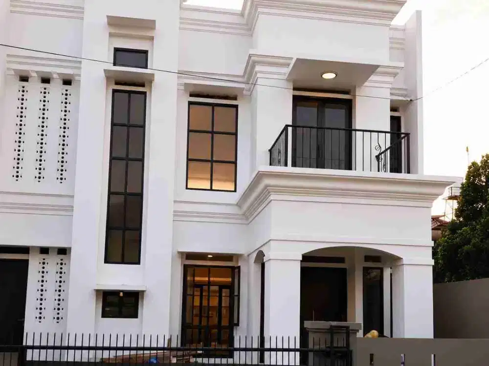 RUMAH DIJUAL DI KOMPLEK LEBAK LESTARI INDAH LEBAK BULUS JAKARTA SELATAN
