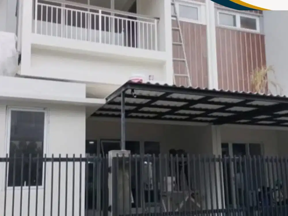 Di jual Rumah Semi Villa Lantai 2 Semi Furnished