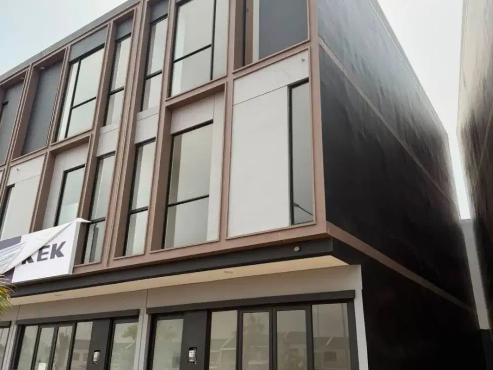 RUKO HIVE PRIVE - LIPPO KARAWACI 3 LANTAI JALUR BOULEVARD PALING DEPAN