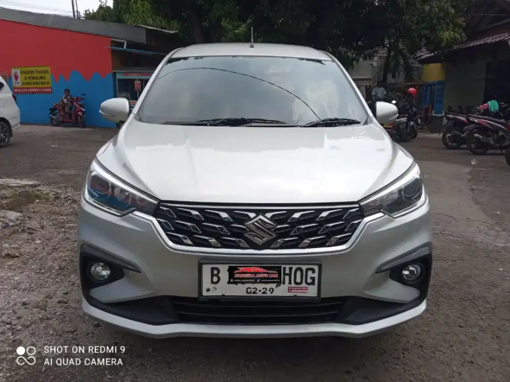 Suzuki Ertiga Hybrid 1.5 AT 2023