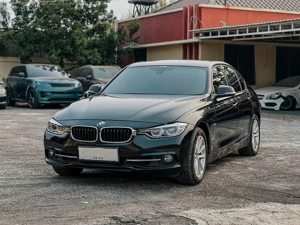 BMW 320i F10 SPORT LCI 2017