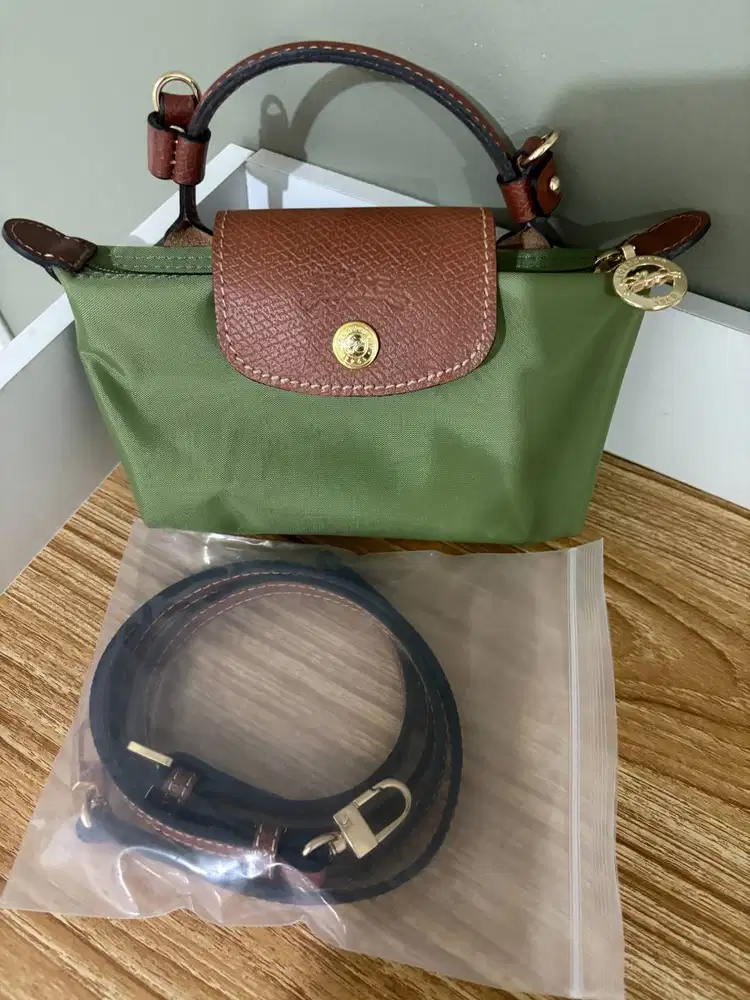 Preloved Tas Longchamp Pouch - Hijau (Plus Strap)