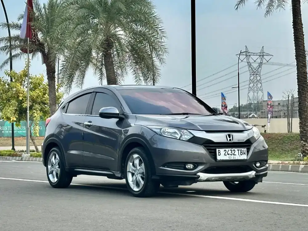 Honda Hrv E 1.5 Automatic 2015 Bensin Abu Metalik