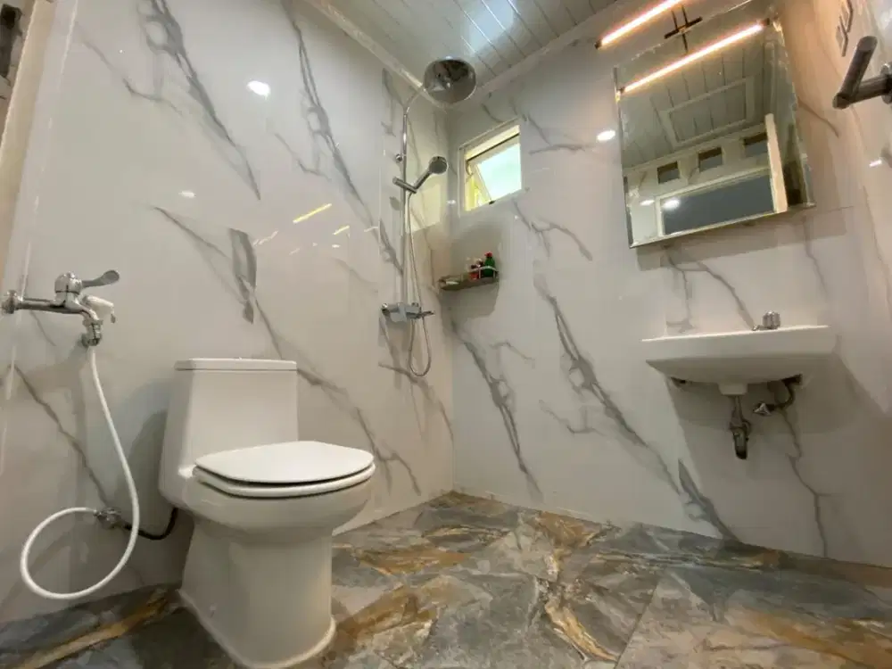 Disewa Rumah Townhouse Emerald PIK Uk 140m2 Furnished 4BR at Jakarta Utara