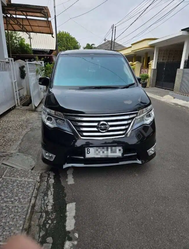 Nissan Serena 2015 Bensin