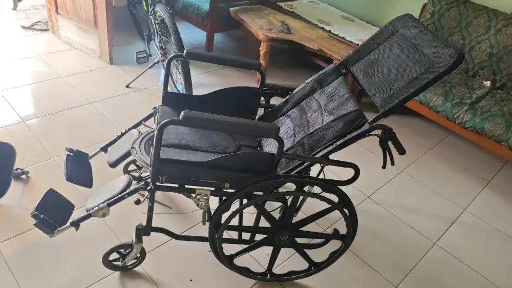 Kursi Roda 24 Inci