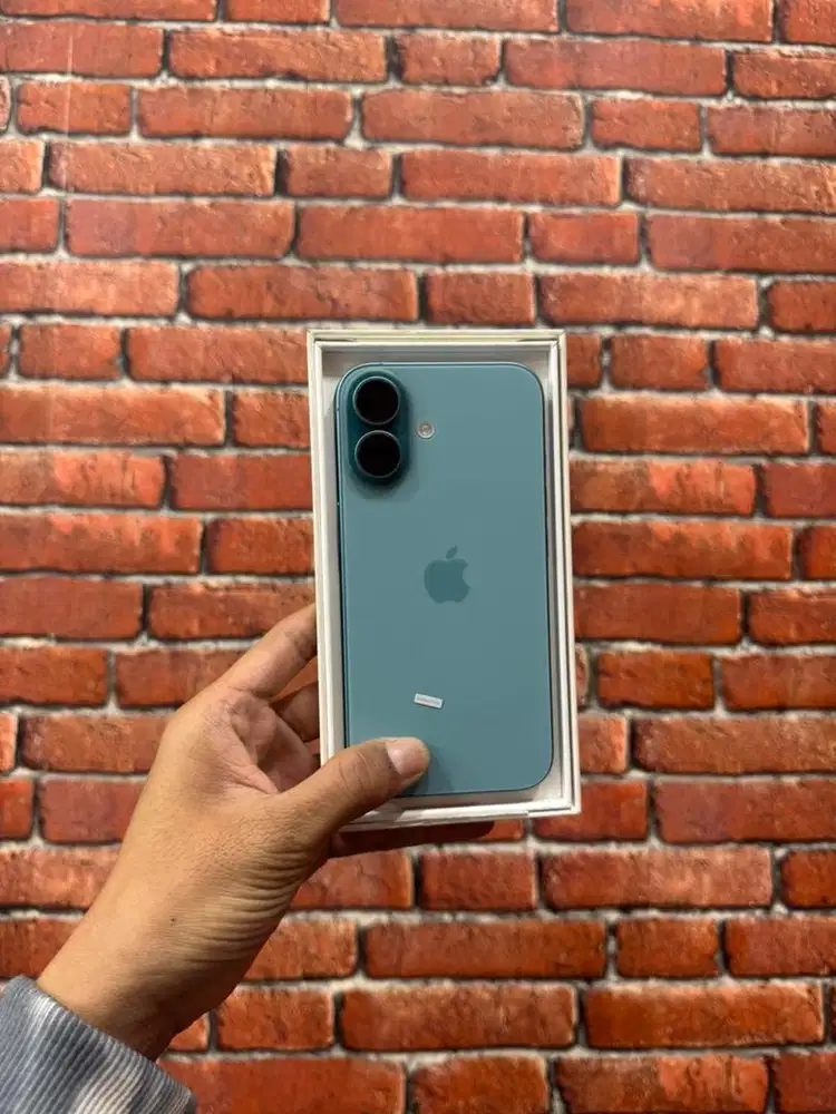 iphone 16 128 Teal second ibox