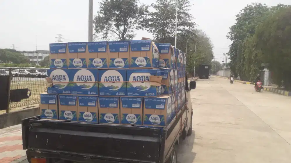 Membutuhkan supir yg biasa bongkar muat an gallon Dan kemasan minuman