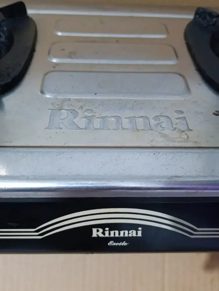 Kompor Gas 2 Tungku Rinnai RI-602 E original bekas body mulus murah
