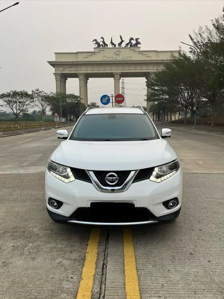 Nissan X-Trail 2015 Bensin