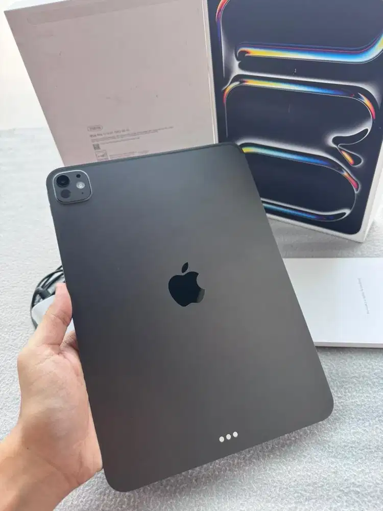 iPad Pro M5 256gb Garansi On Inter Fullset