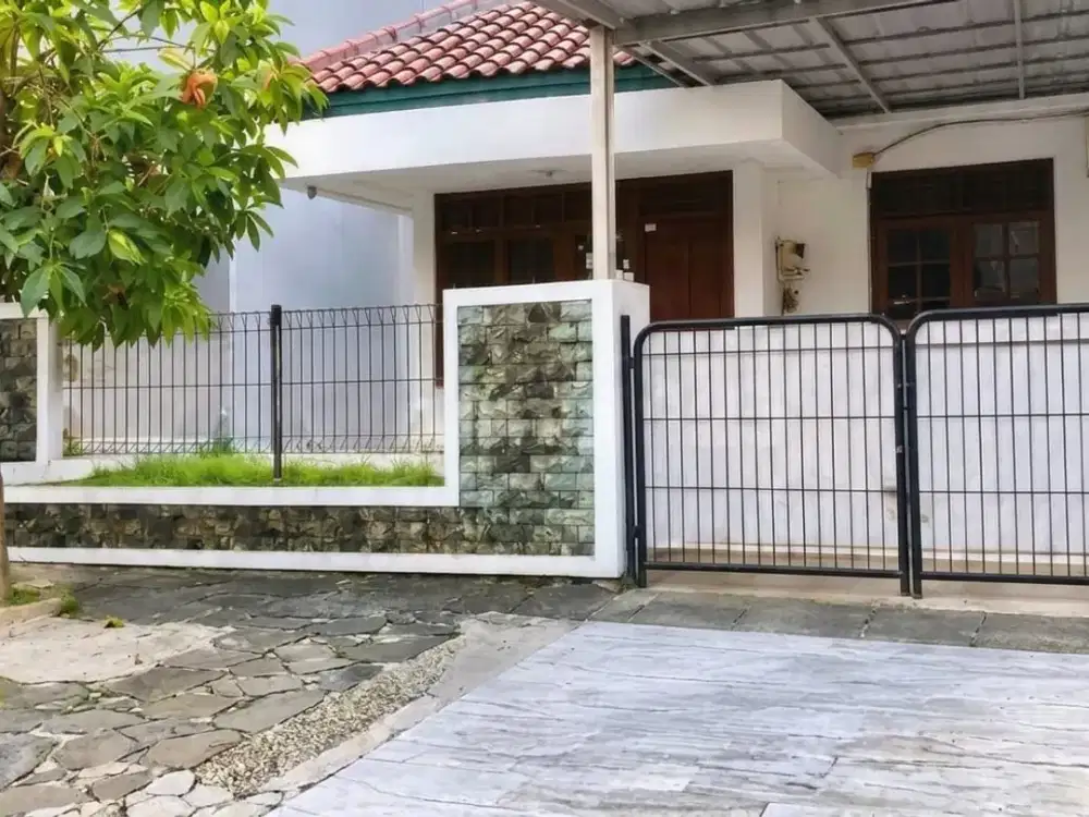 Rumah Murah Di Bawah NJOP Metland Menteng Cakung, LT 120 m², LB 110 m², 2+1 KT, SHM