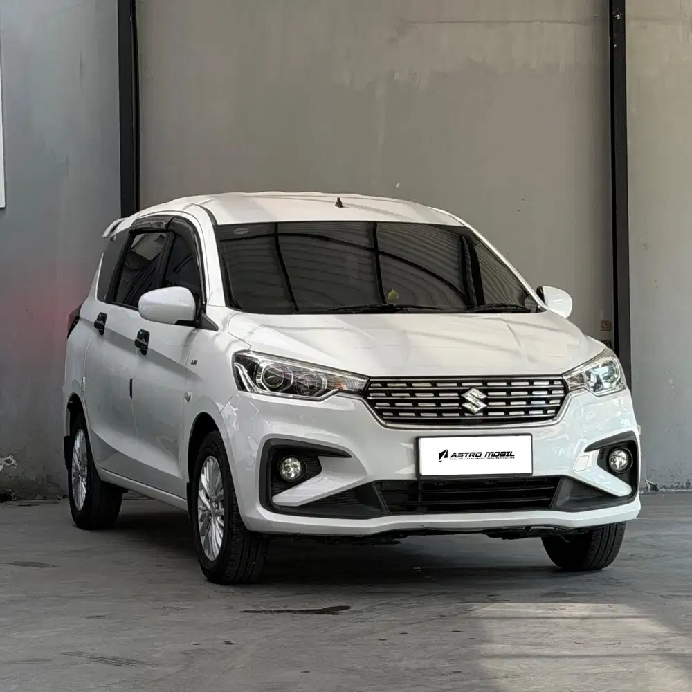 ERTIGA GL 2022 / 2021 Matic Bagus Murah Kredit Bekas Surabaya Matic