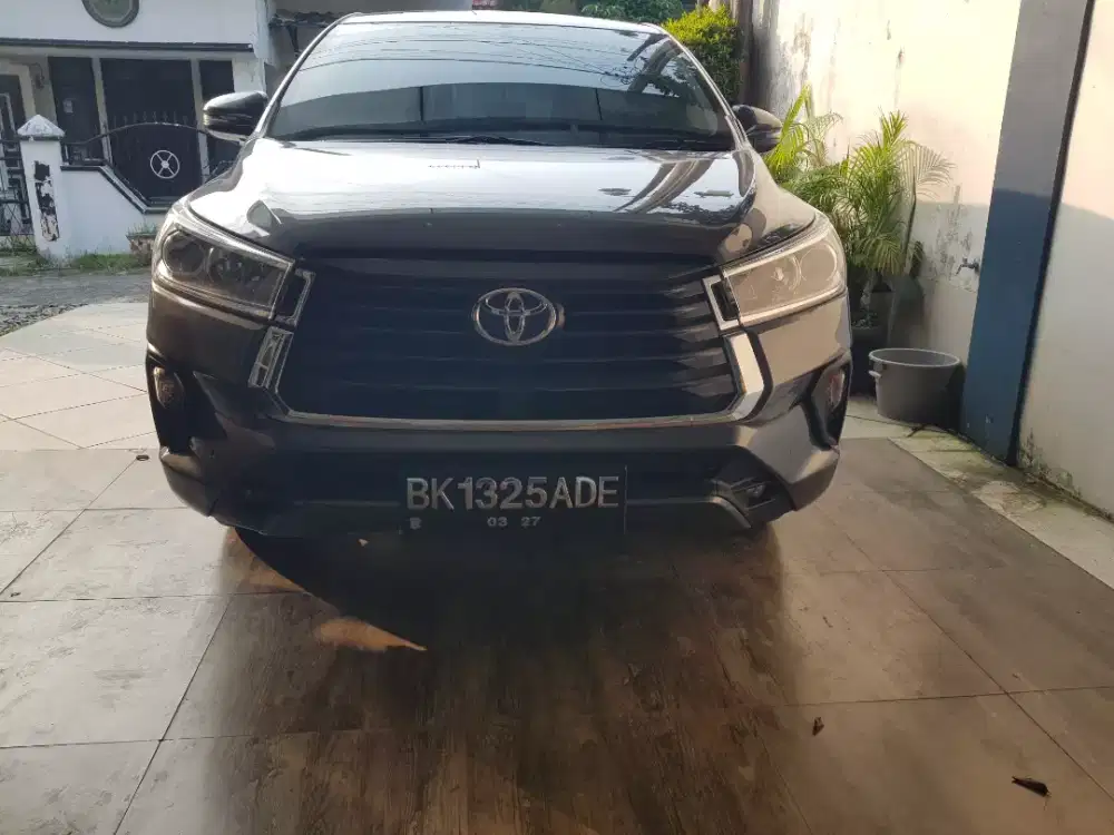 Innova Reborn Tipe V A/T Bensin 2022