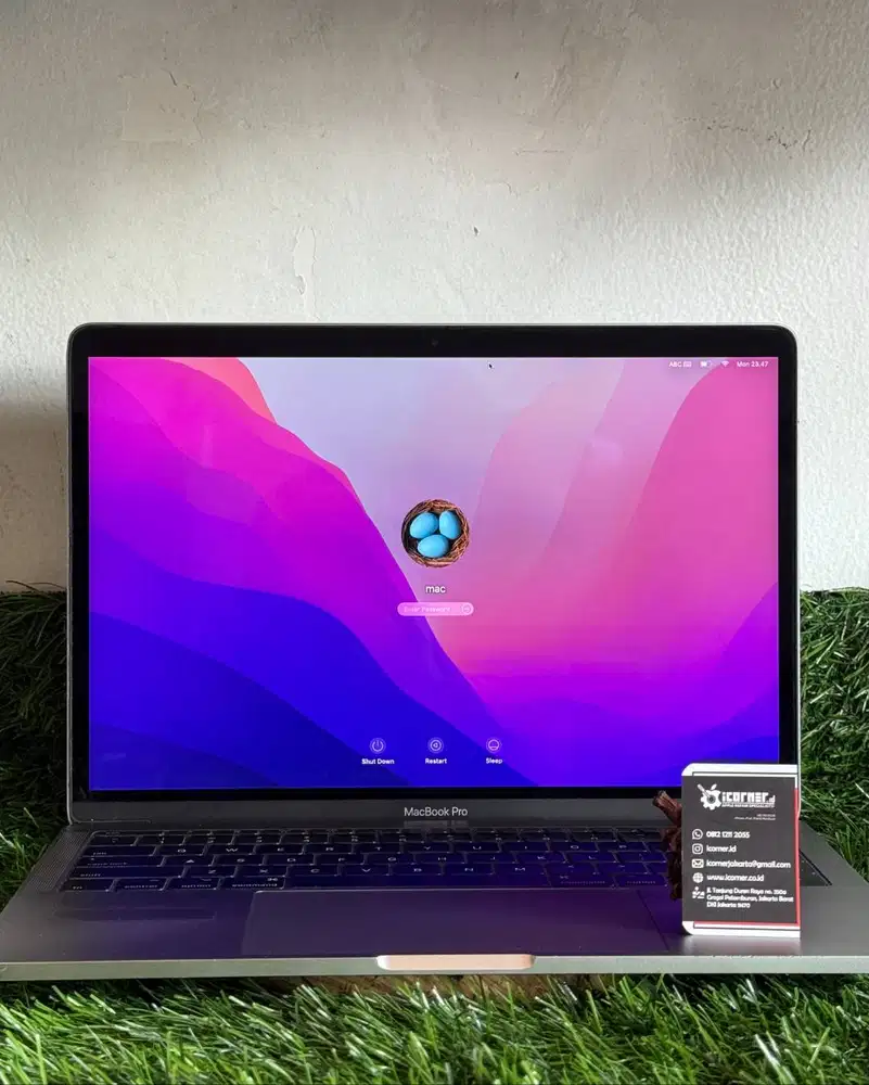 MacBook Pro 13 2017 RAM 8GB / SSD 512GB Space Grey Second Original